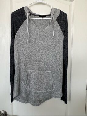 Two-Tone Raglan Hoodie - Light Gray & Charcoal